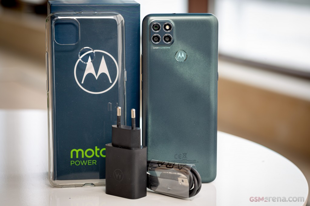 Motorola Moto G9 Power hands-on photo 1