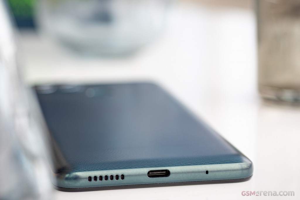 Motorola Moto G9 Power hands-on photo 3