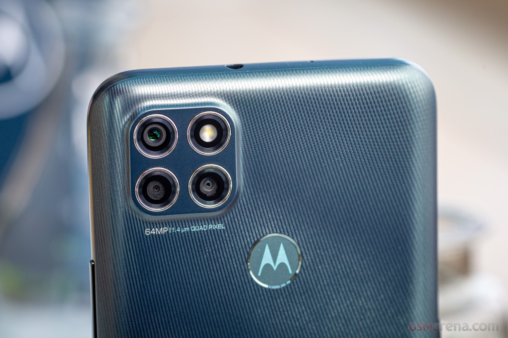 Motorola Moto G9 Power hands-on photo 8