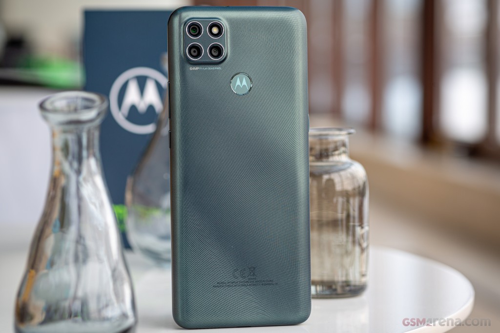 Motorola Moto G9 Power hands-on photo 12