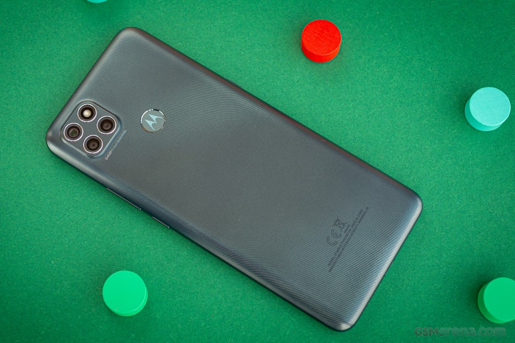 Motorola Moto G9 Power hands-on photo 13