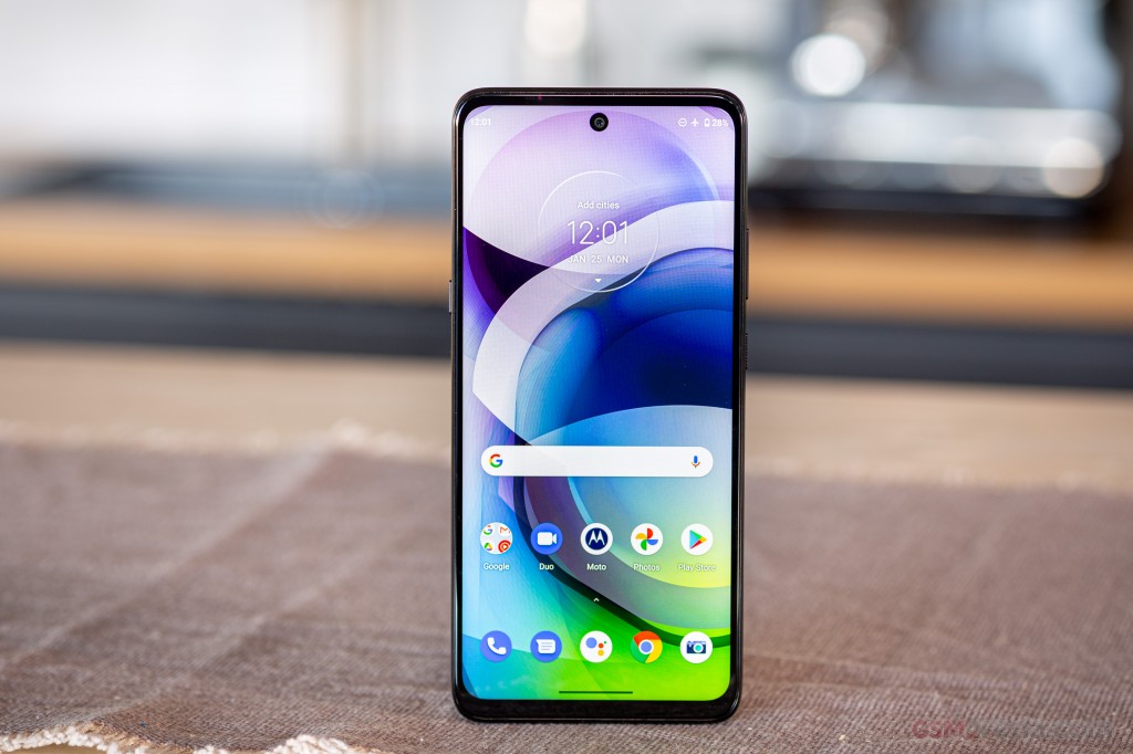 Motorola Moto G 5G hands-on photo 3