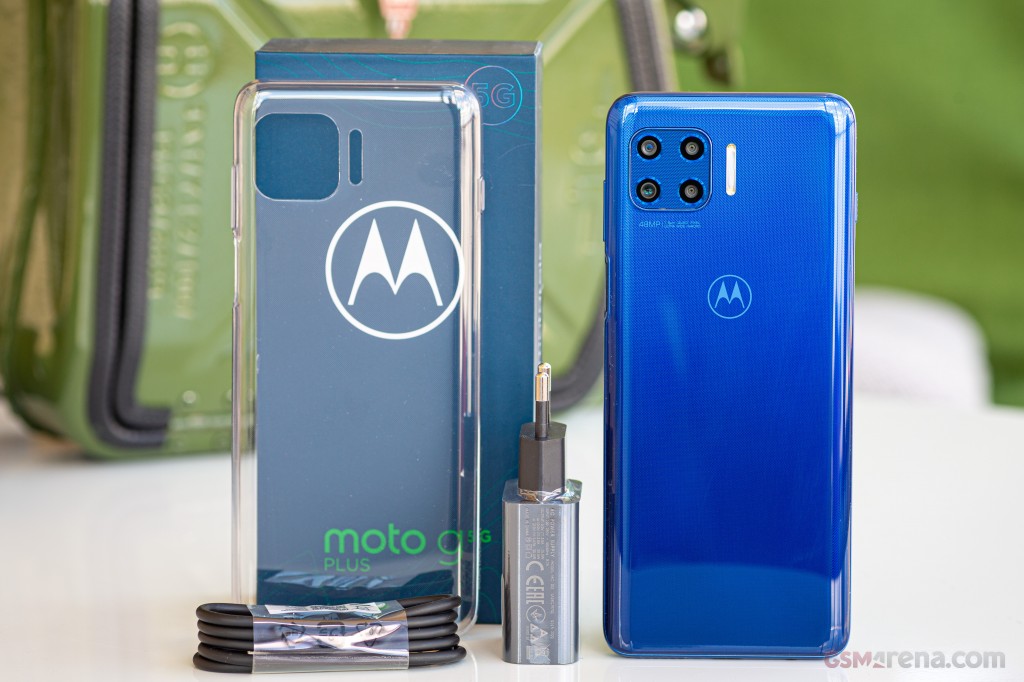 Motorola Moto G 5G Plus hands-on photo 2