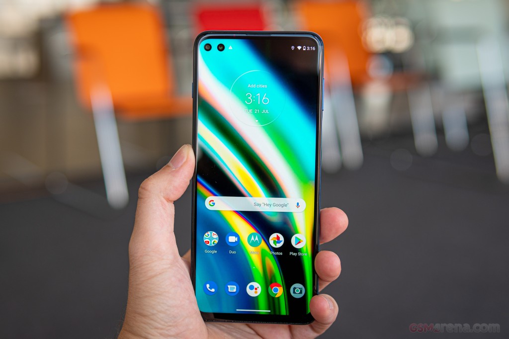 Motorola Moto G 5G Plus hands-on photo 18