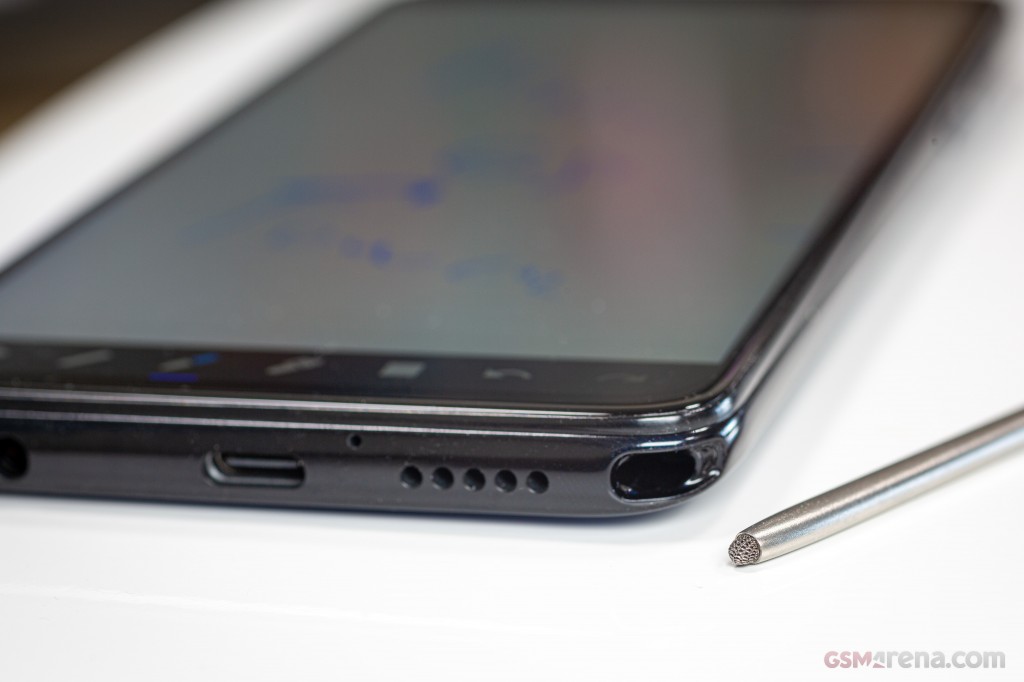 Motorola Moto G Pro hands-on photo 8