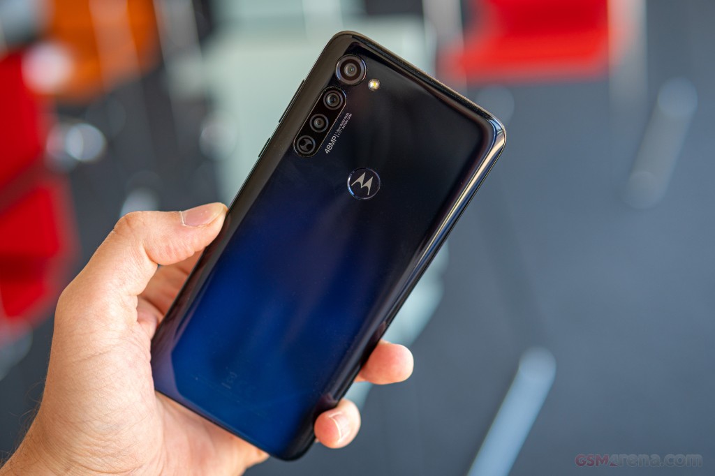 Motorola Moto G Pro hands-on photo 18