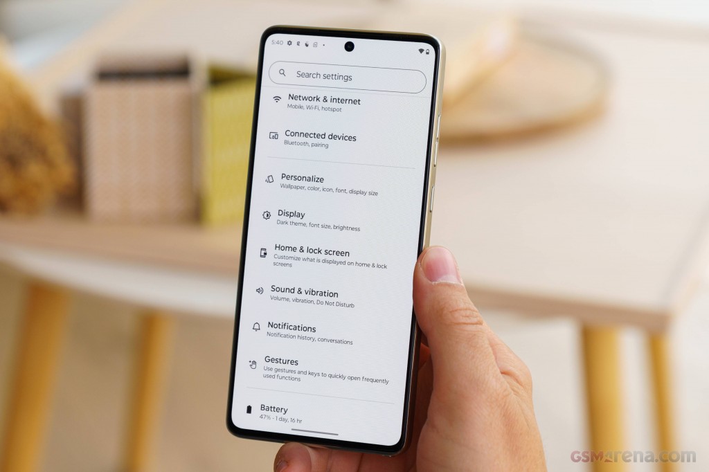 Motorola Moto G Stylus 5G (2024) hands-on photo 23