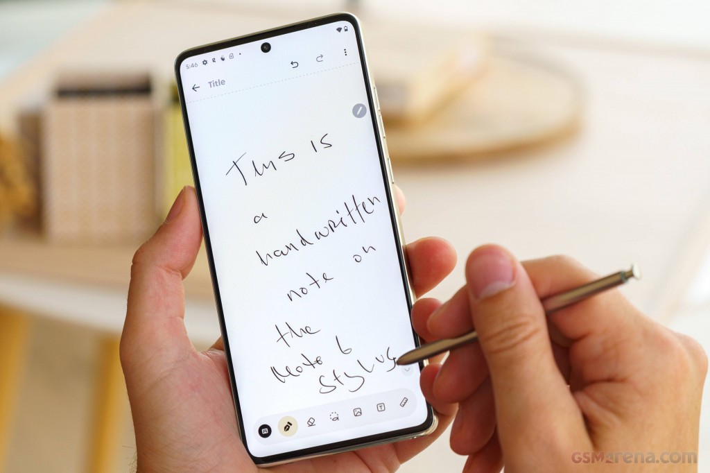 Motorola Moto G Stylus 5G (2024) hands-on photo 33
