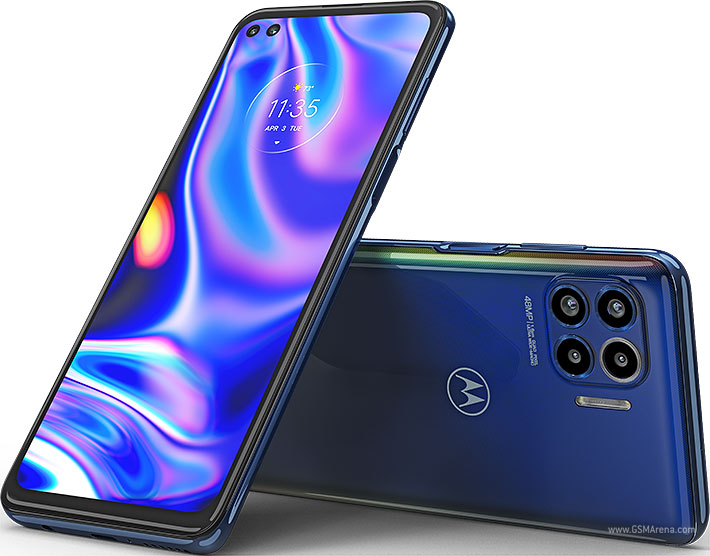 Motorola One 5G UW view 2