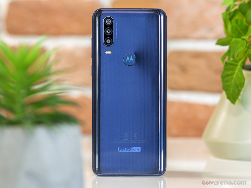 Motorola One Action hands-on photo 2