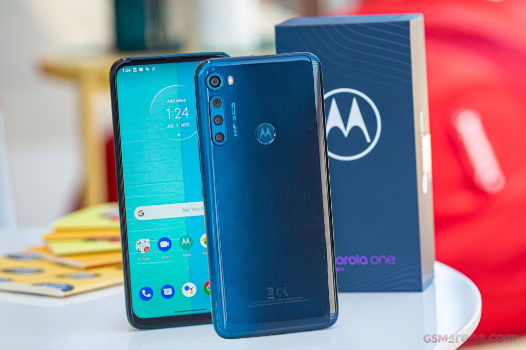 Motorola One Fusion+ hands-on photo 14