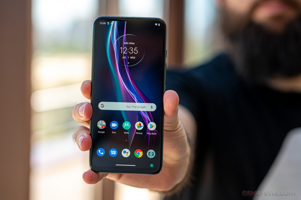 Motorola One Fusion+ hands-on photo 19