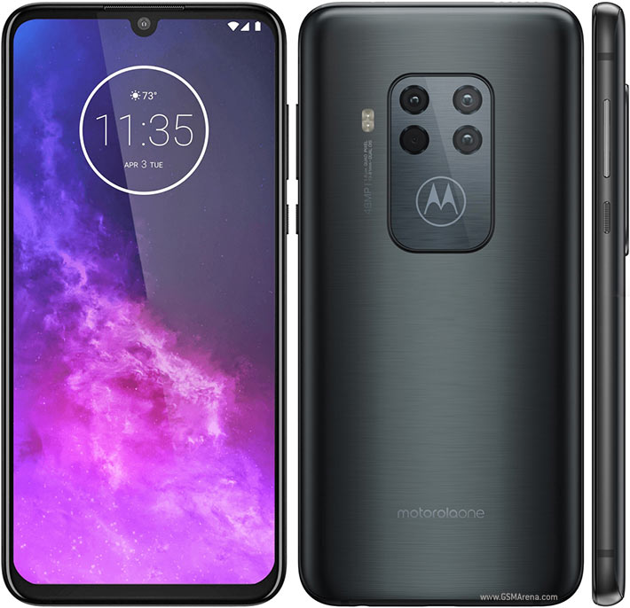 Motorola One Zoom view 1