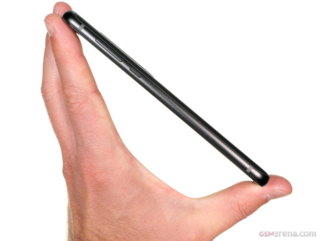 Motorola One Zoom hands-on photo 10