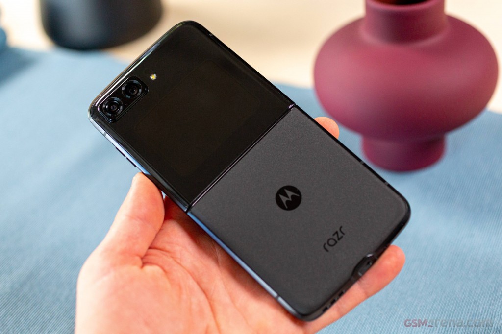 Motorola Razr 2022 hands-on photo 10