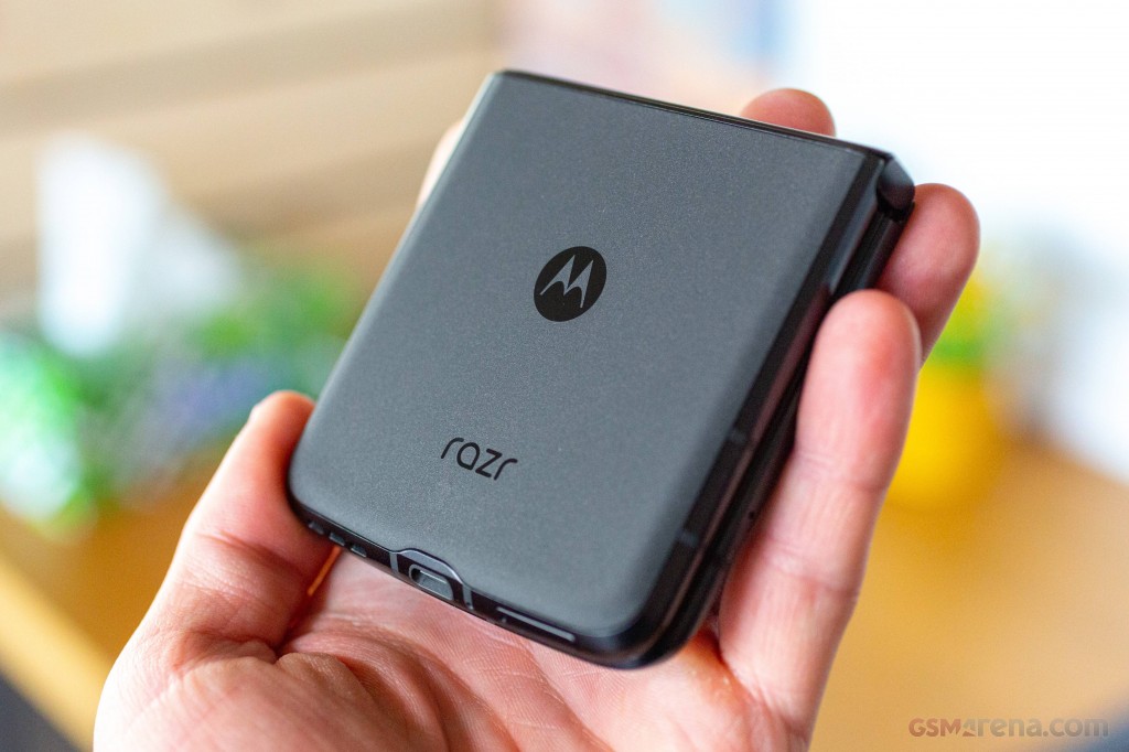 Motorola Razr 2022 hands-on photo 11