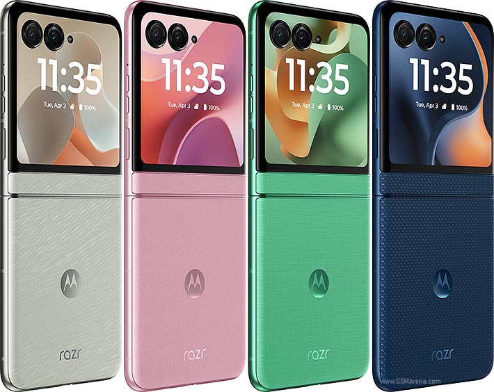 Motorola Razr 2025 view 2