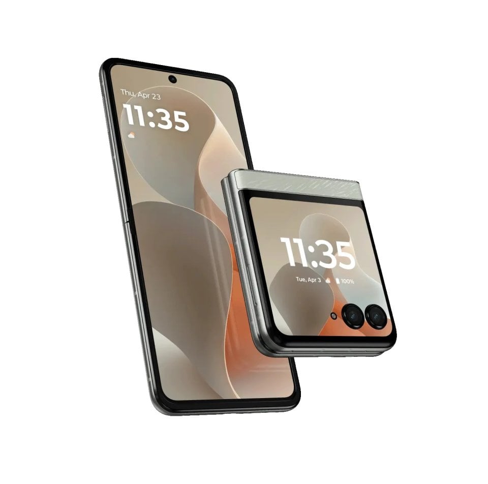 Motorola Razr 2025 view 8
