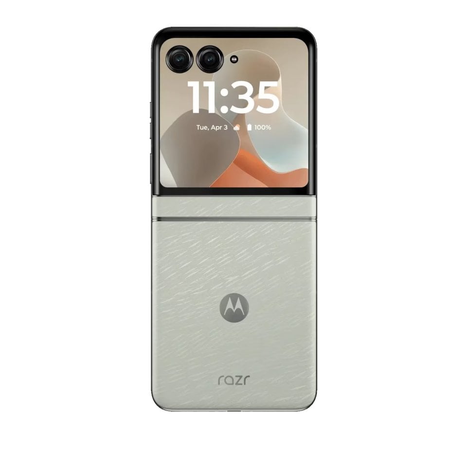 Motorola Razr 2025 view 14