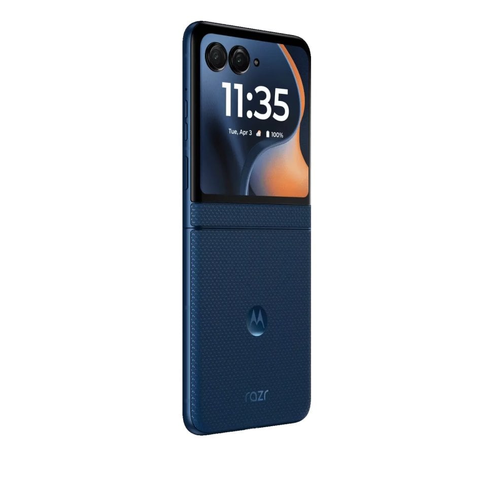 Motorola Razr 2025 view 15