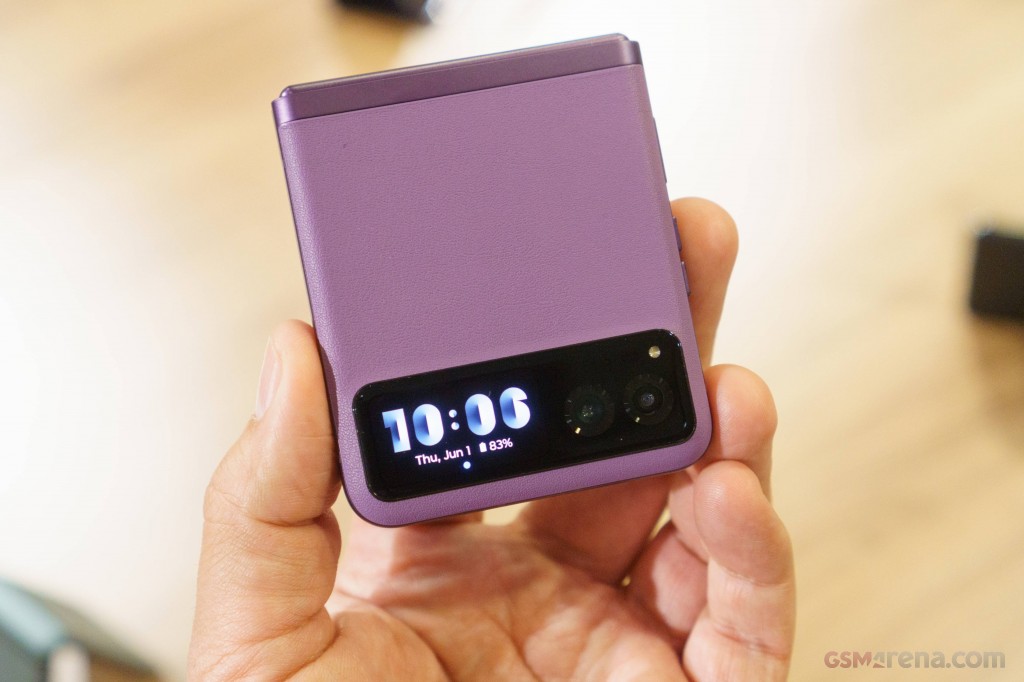 Motorola Razr 40 hands-on photo 48