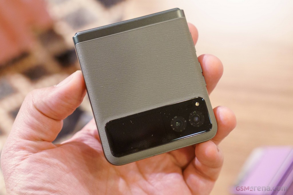 Motorola Razr 40 hands-on photo 51