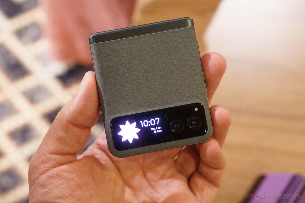 Motorola Razr 40 hands-on photo 52
