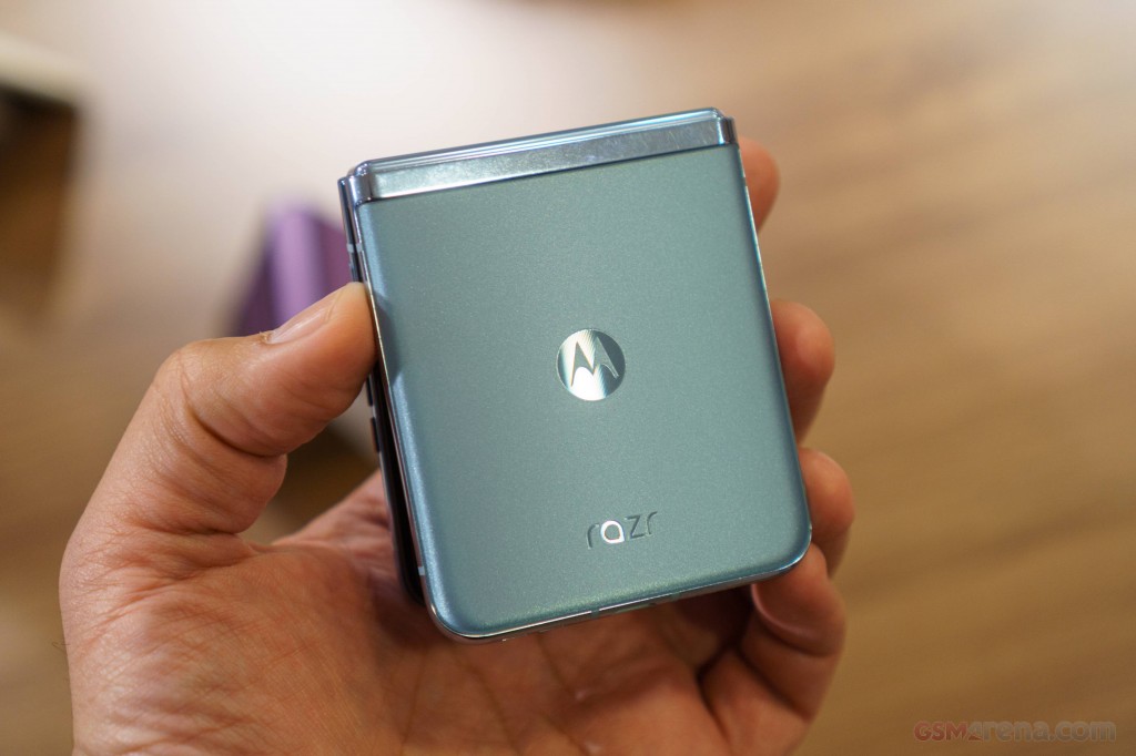 Motorola Razr 40 hands-on photo 56