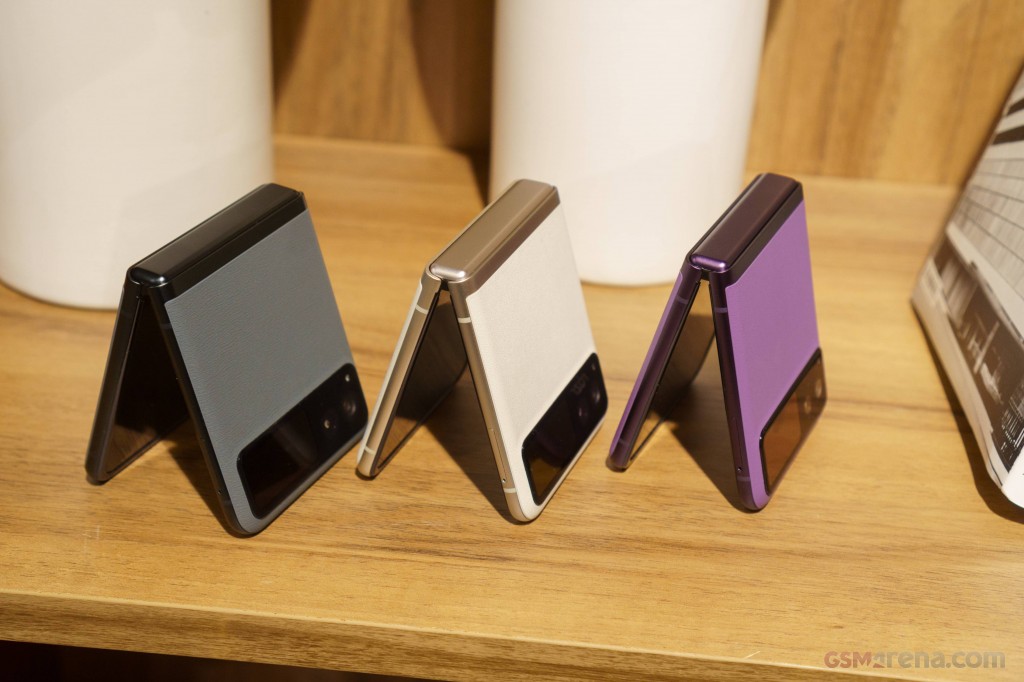 Motorola Razr 40 hands-on photo 77