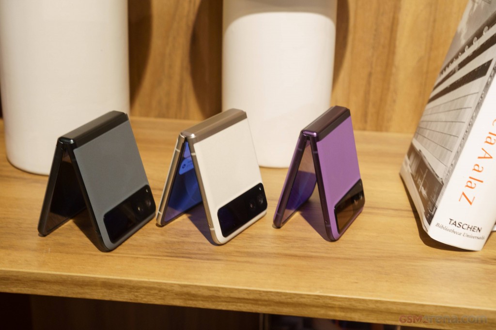 Motorola Razr 40 hands-on photo 78