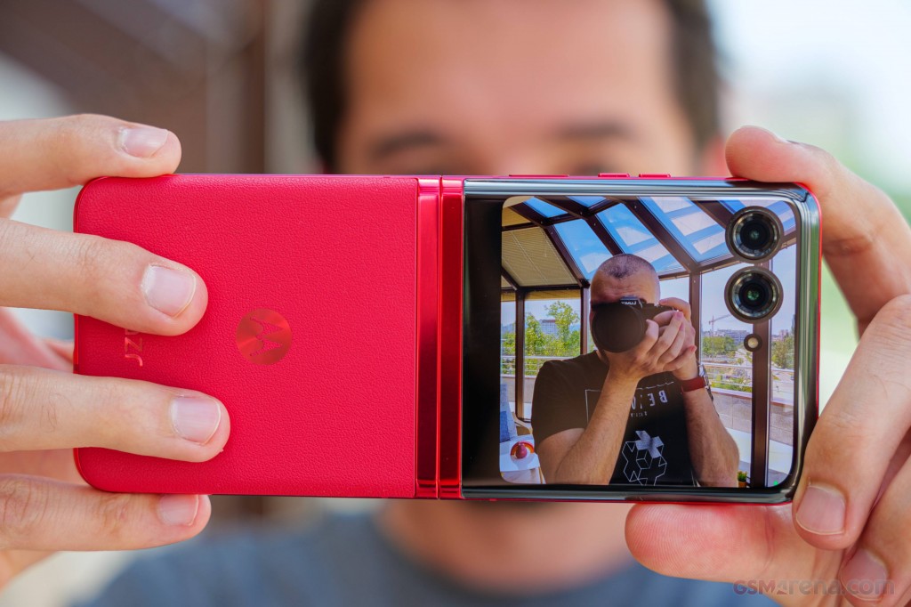 Motorola Razr 40 Ultra hands-on photo 11