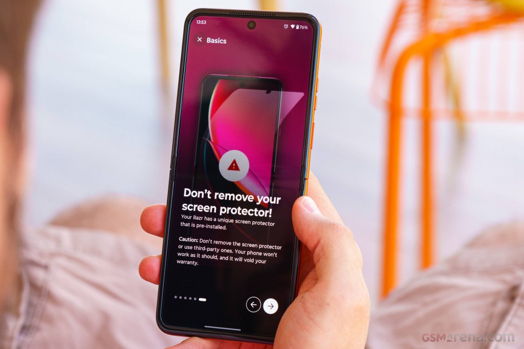 Motorola Razr 50 hands-on photo 26