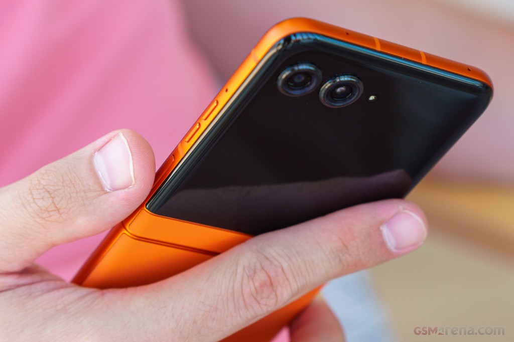 Motorola Razr 50 hands-on photo 30