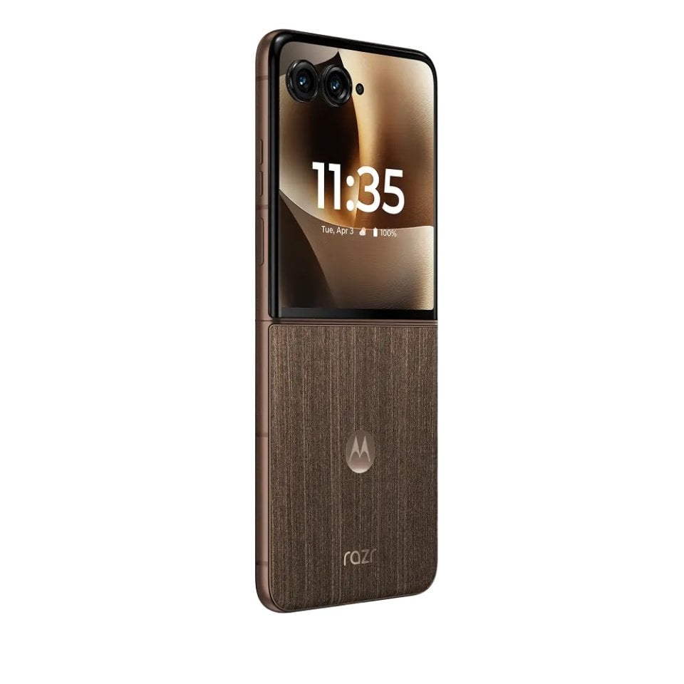 Motorola Razr 70 Ultra view 8