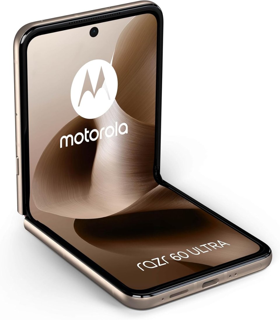 Motorola Razr Ultra 2025 view 19