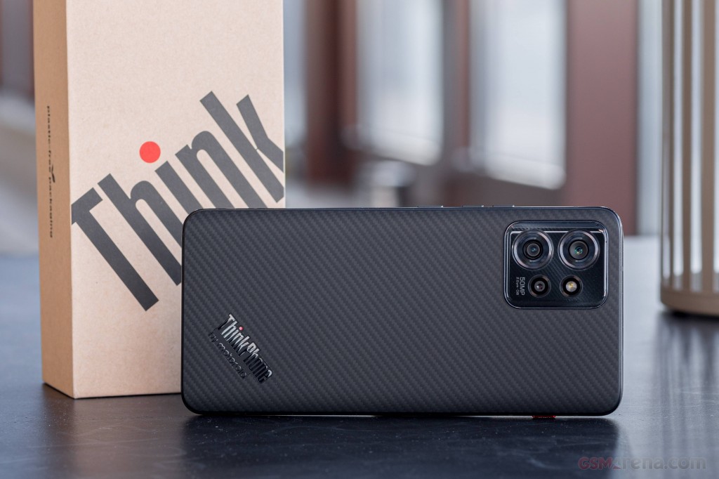 Motorola ThinkPhone hands-on photo 1