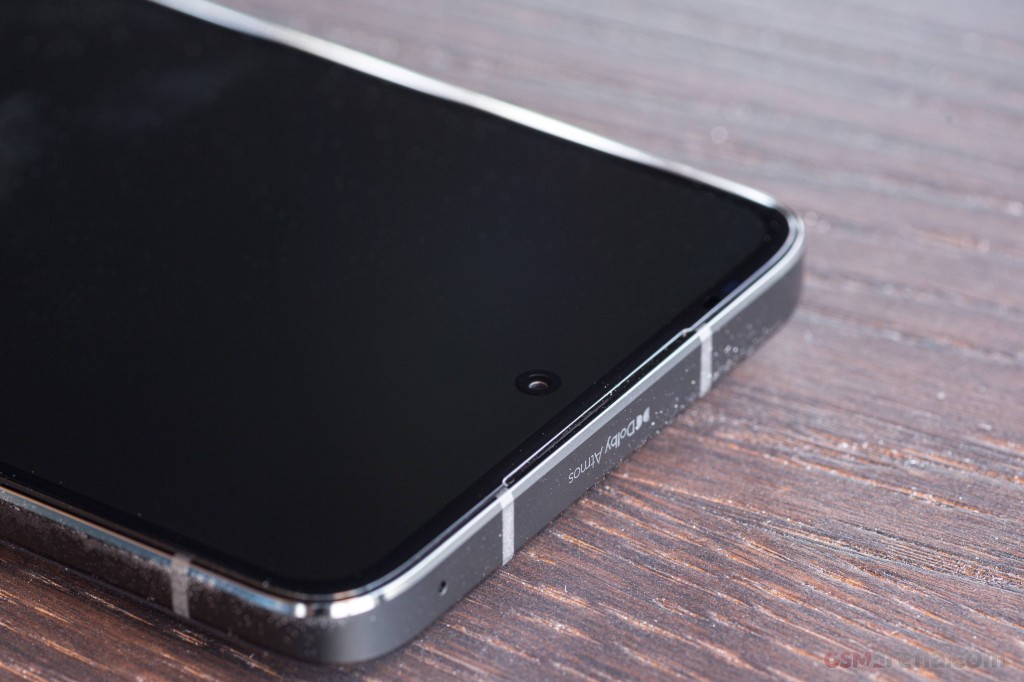 Motorola ThinkPhone hands-on photo 16