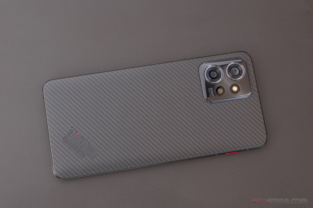 Motorola ThinkPhone hands-on photo 20