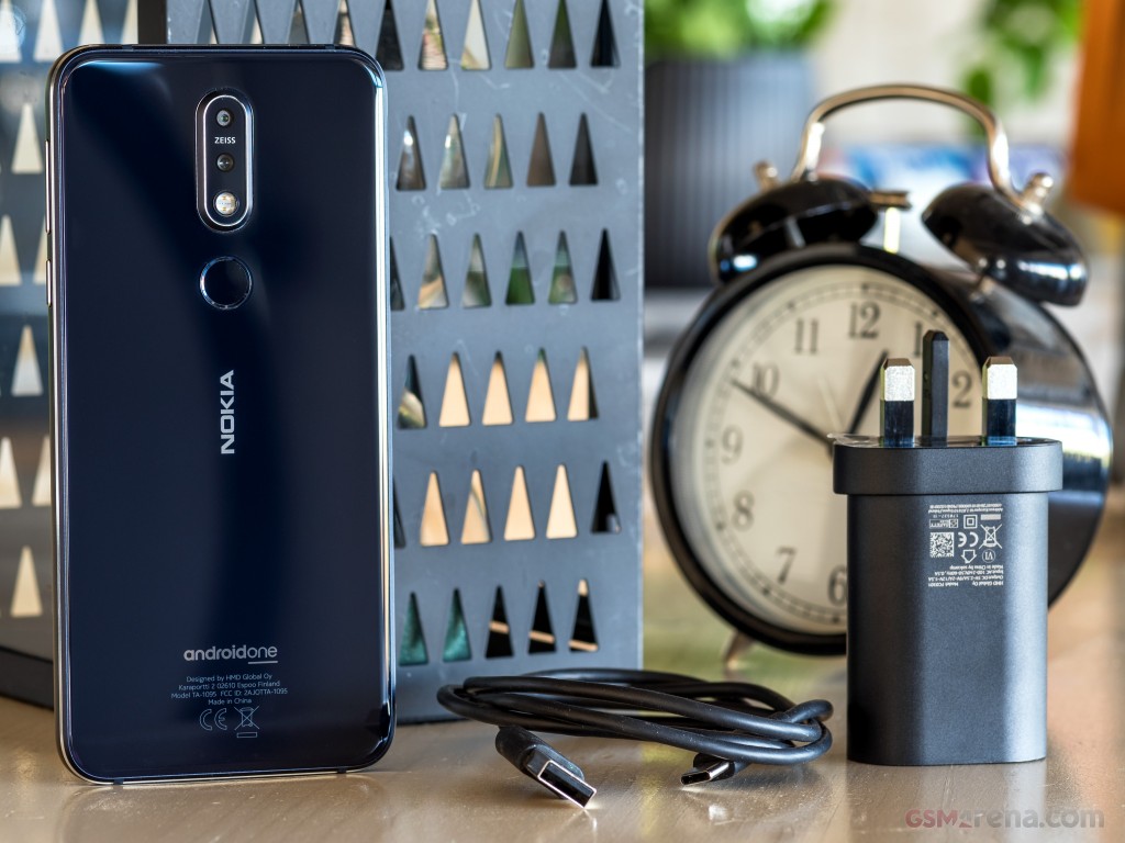 Nokia 7.1 hands-on photo 1