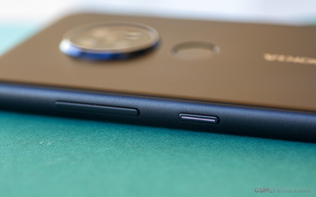 Nokia 7.2 hands-on photo 4