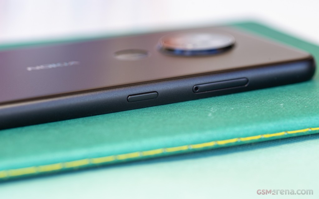 Nokia 7.2 hands-on photo 5