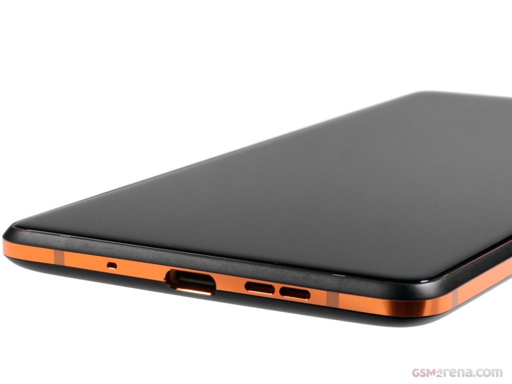 Nokia 7 plus hands-on photo 9