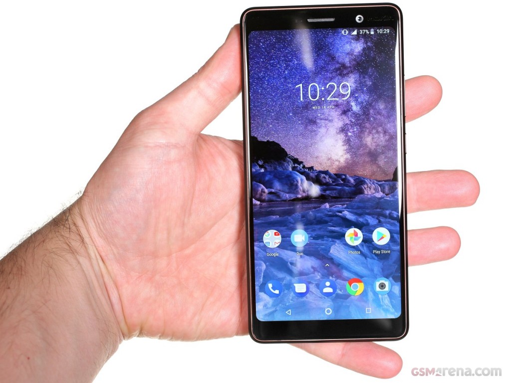 Nokia 7 plus hands-on photo 11