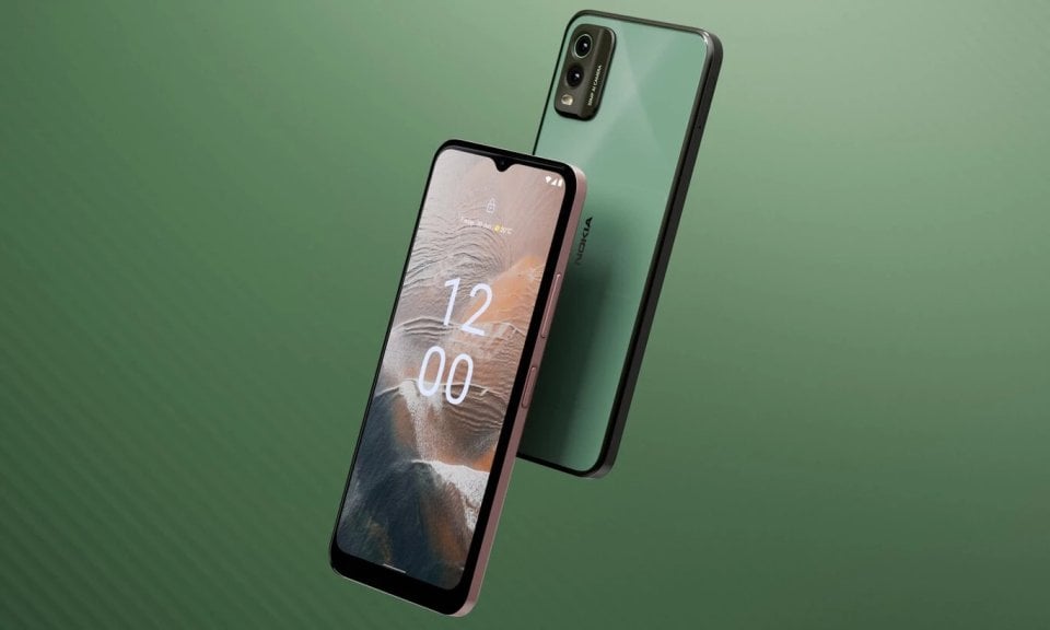 Nokia C32 view 7