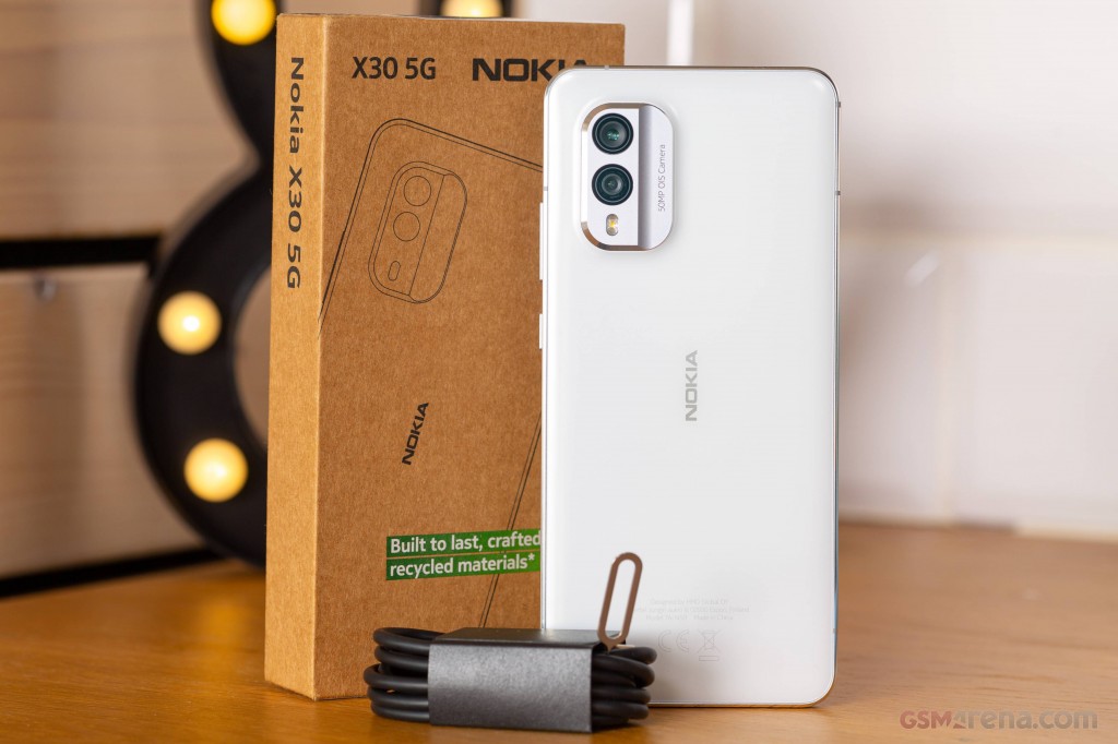 Nokia X30 hands-on photo 1