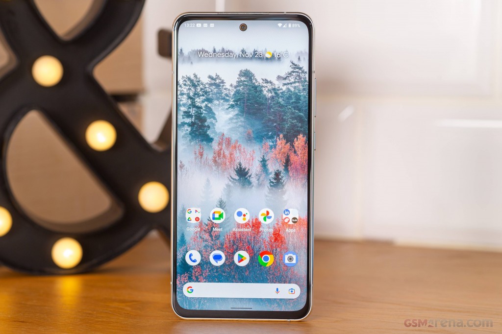 Nokia X30 hands-on photo 5