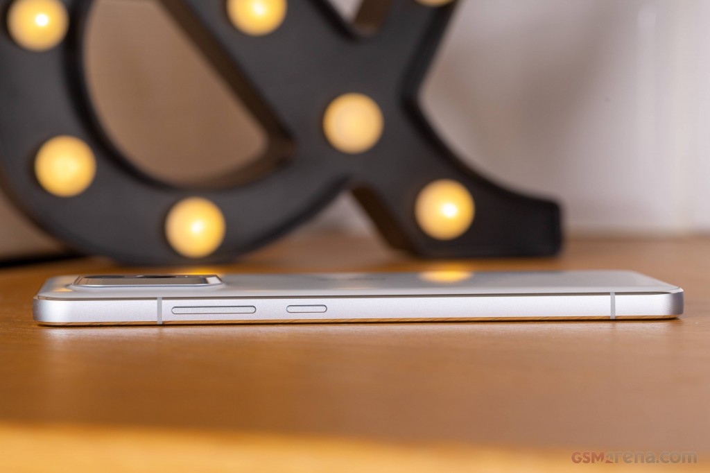 Nokia X30 hands-on photo 13