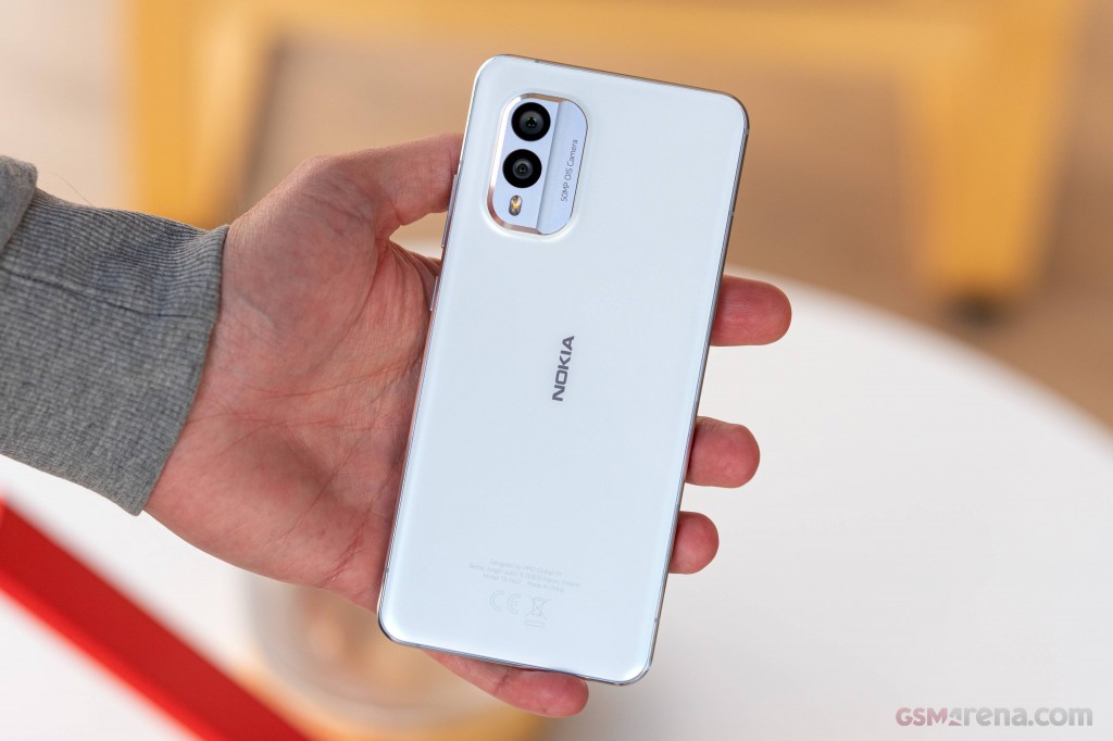 Nokia X30 hands-on photo 18