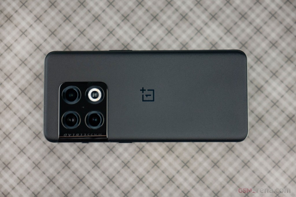 OnePlus 10 Pro hands-on photo 2
