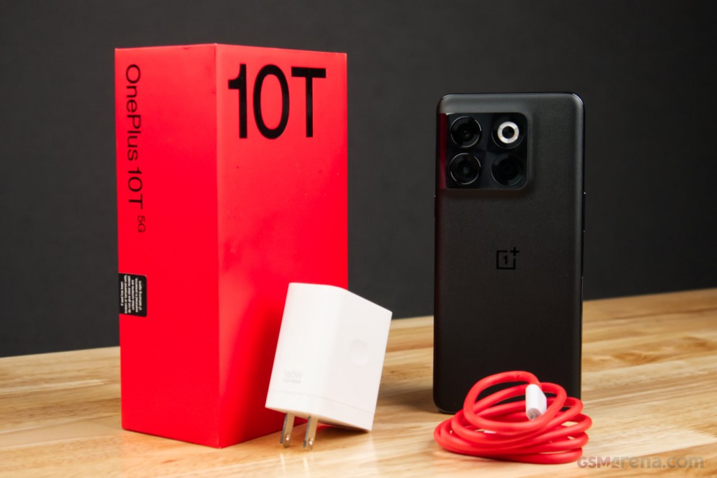 OnePlus 10T hands-on photo 2